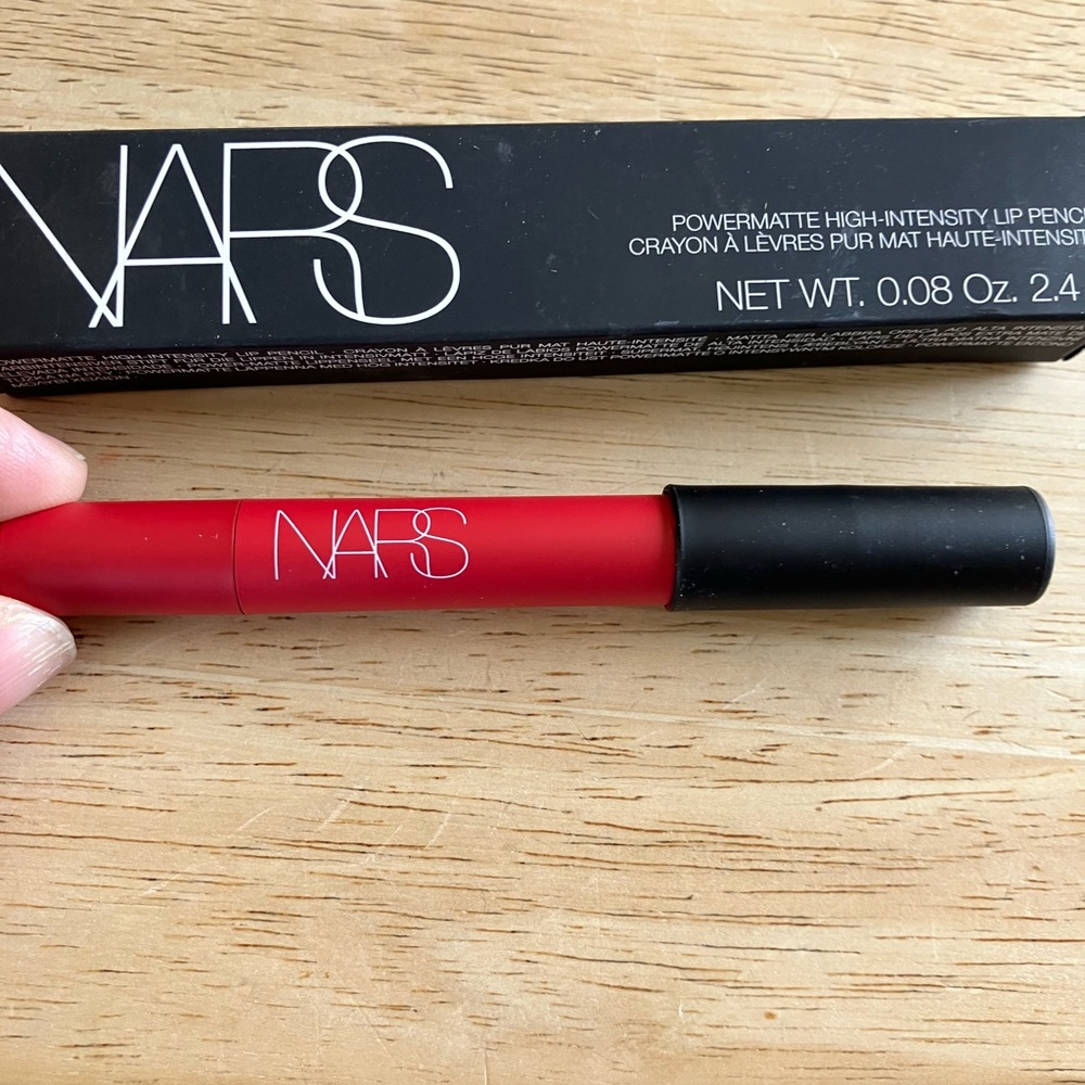 New in box NARS powermatte high intensity lip pencil in dragon girl 32 - Picture 3 of 4